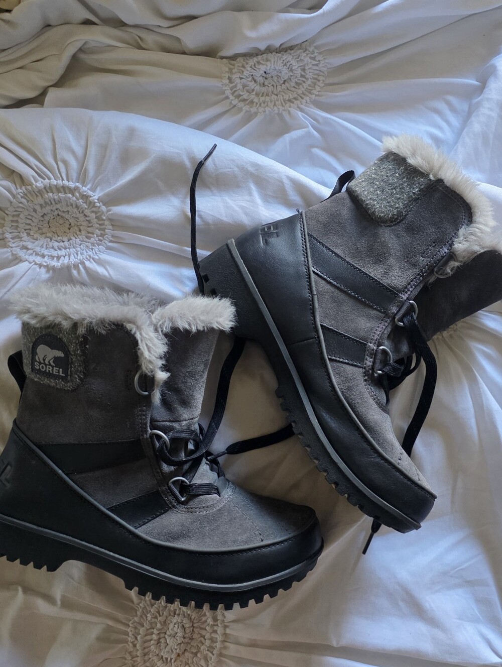 SOREL Tivoli II gray suede leather waterproof fur lined winter boots, size 8.5